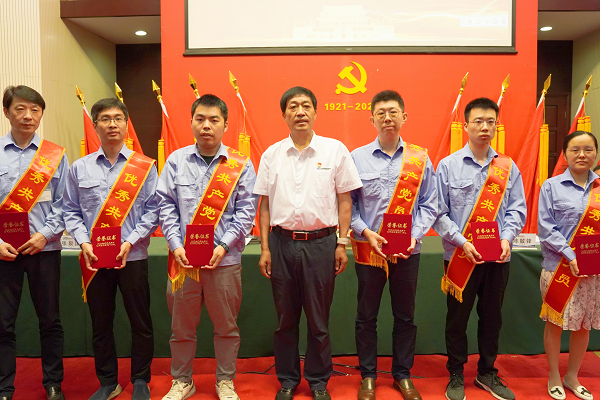 291656499951256697.png 優(yōu)秀共產黨員 網站.png